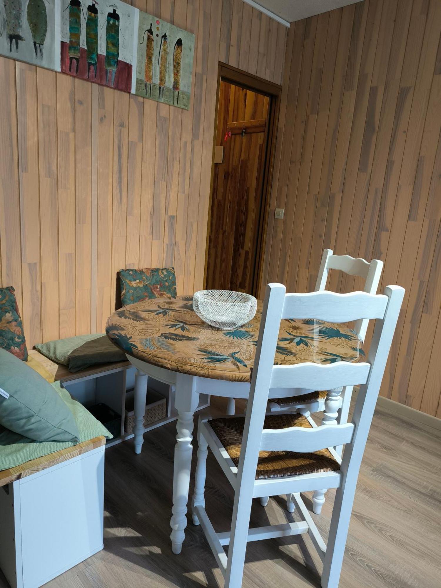 Appartement Vert Tendre Face A La Montagne Bagnères-de-Luchon المظهر الخارجي الصورة